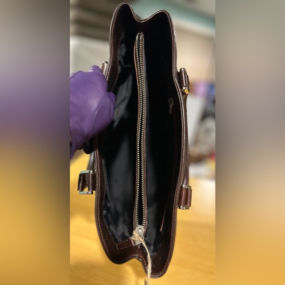 Burberry handbag in Nova Check Plaid Canvas and brown leather. Great deal! - Picture 4 of 8